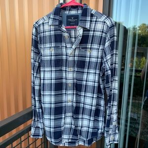 American Eagle blue & white flannel